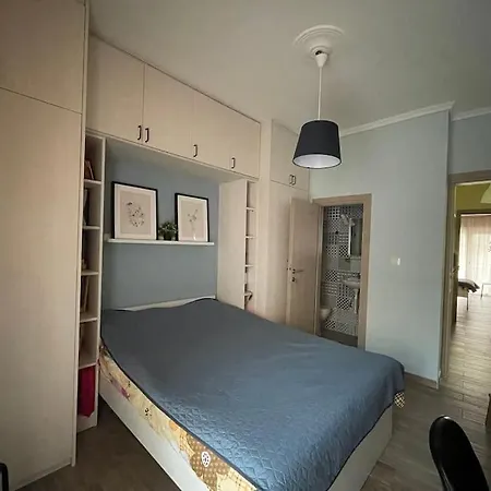 Διαμέρισμα Elpiriana's Modern House In *
