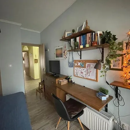Διαμέρισμα Elpiriana's Modern House In *