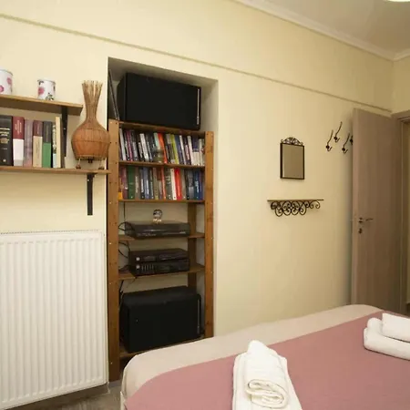 Mariana's Modern House In Apartament Salonic