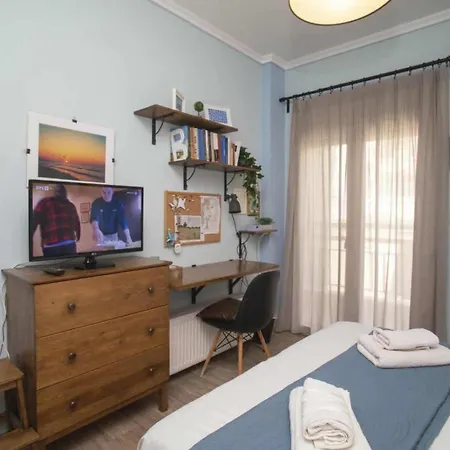 Mariana's Modern House In Apartament Salonic