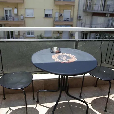 Mariana's Modern House In Apartman *