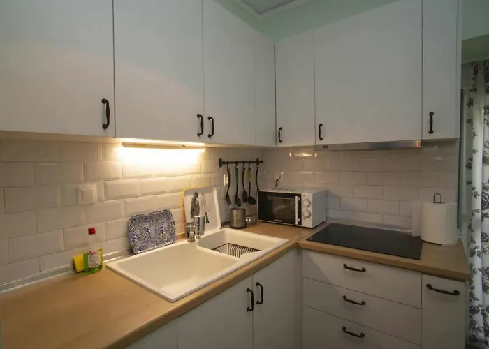 Mariana's Modern House In Apartment Thessaloniki