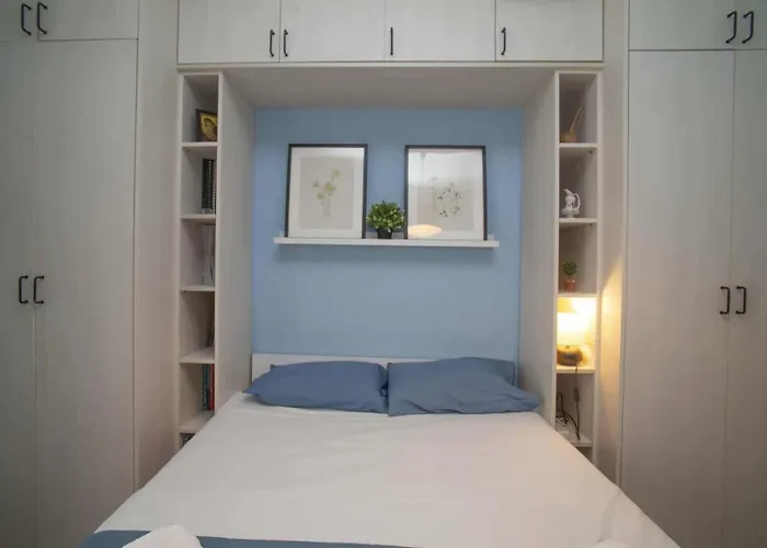 Mariana's Modern House In *