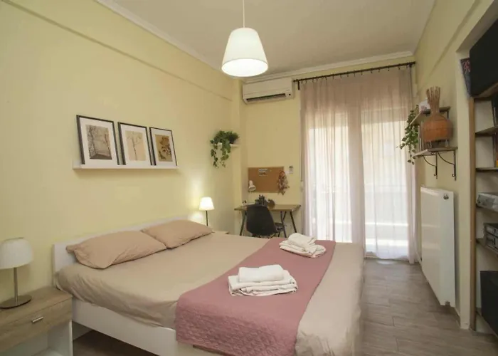 Mariana's Modern House In * Szaloniki